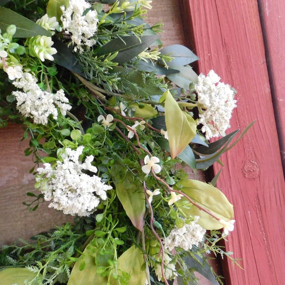Artificial Year Round Greenery Wreath for Front Door Boxwood Classic Hops‎ White